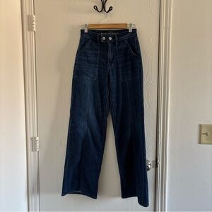 American Eagle Dreamy Drape Super High-Waisted Baggy Wide-Leg Jeans Size 2 Long